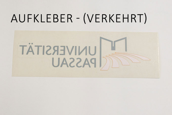 Aufkleber spiegelverkehrt
