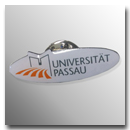 Ansteckpin der mit Uni Passau Logo